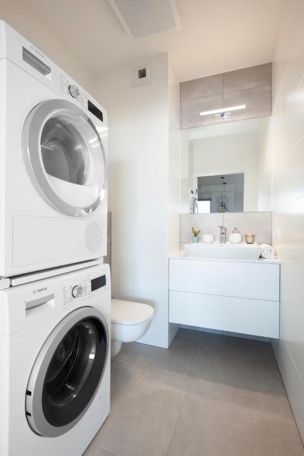 Elite Apartments Cityview Center Гданск Екстериор снимка